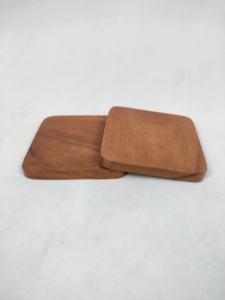 Sous-plat rond en caoutchouc élégant, de luxe, brillant, résistant à la chaleur, écologique, taille personnalisée, décoration de table quotidienne, disponible en vente - Product Image 2