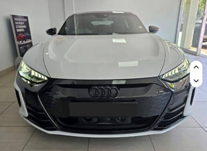 Audi E-tron GT 2022 Usado en Buen Estado, Volante a la Izquierda, 300-400 CV, 400-500 Nm, en Venta - Product Image 3