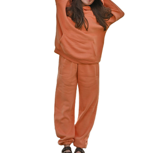 เสื้อฮู้ดแขนยาวผ้าฝ้าย 100% สำหรับผู้หญิง ราคาขายส่ง เสื้อกีฬาฤดูหนาว ระบายอากาศได้ดี สไตล์ลำลอง รับออกแบบโลโก้ ชุดสองชิ้น - Product Image 5