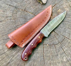 Lame en acier damas faite à la main avec manche en bois de rose couteau de camping en plein air pour Skinner & Hunting personnalisable OEM DIY Grade. - Product Image 2