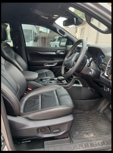 Auto Usado de Calidad a Precio Accesible, Ford Ranger 2024 3.0 V6 Wildtrack AWD B6 Doble Cabina, Automático, Volante a la Derecha - Product Image 4
