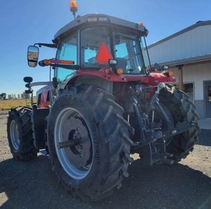 2023 Massey Ferguson 7S.180 tracteur confort haut de gamme puissance efficace agriculture de précision avec composants de base 4WD pompe et moteur - Product Image 1
