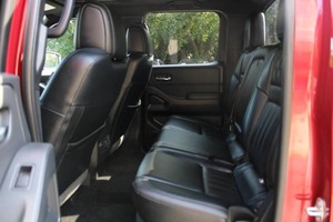 Nissan Frontier 2022 en perfecto estado - Product Image 3