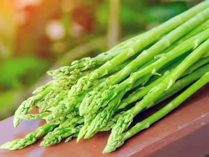 Asperges Verts Frais - Tranches d'asperges tendres - Jeunes pousses d'asperges - Product Image 3