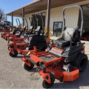 AHORRE TIEMPO EN TODAS LAS TRABAJOS DE JARDINERÍA, CORTEN MÁS RÁPIDO CON LAS OPCIONES DE PLATAFORMAS MAVERICK-HD DE 42"/48"/54"/60 PULGADAS DISPONIBLES - Product Image 1