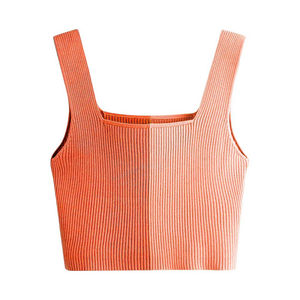 Top court de grande taille pour femmes, t-shirts courts et ajustés à la coupe pour femmes, t-shirts en coton avec une conception personnalisée, crop top - Product Image 1