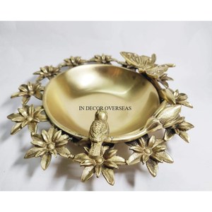 Aspecto elegante de aluminio fundido de alta calidad chapado en oro flores pájaro y mariposa diseñador MESA CENTRO DE MESA decoración y cuenco para servir - Product Image 1