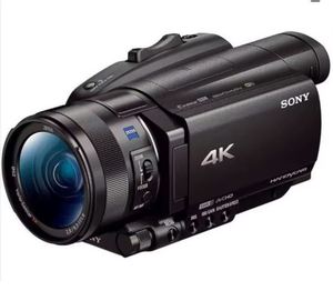 Videocámara 4K FDR-AX700 de la Mejor Calidad, Nueva, con Envío Gratuito - Product Image 1