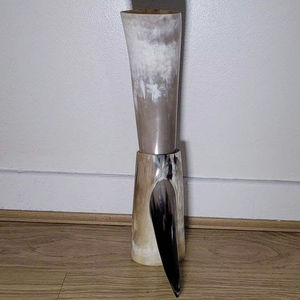 High Standard Quality Indian Viking <b>Drinking</b> Horn with <b>Stand</b> Viking <b>Drinking</b> Distinctive Horn Decorative Kitchenware - Product Image 1