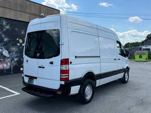 Conduite à gauche et à droite, Dodge Sprinter 2500 2500 3 portes 144 pouces, modèle 2008, d'occasion Fourgons utilitaires WB Cargo Van à vendre - Product Image 3