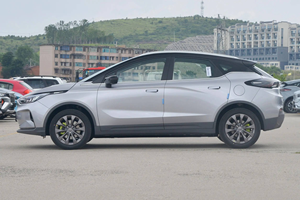 SUV Eléctrico Compacto Usado 2024, 400 km de Autonomía, Vehículo de Nueva Energía de 5 Plazas, Automático, para Exportación - Product Image 5