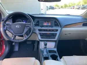 2015 Hyunda Sonata SE - Product Image 2