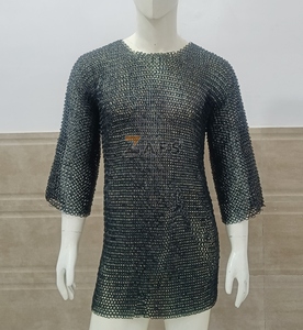 Cotte de mailles médiévale demi-manche chemise chevalier armure reconstitution Cosplay plat riveté acier doux rondelles anneau compétitif en vrac - Product Image 1