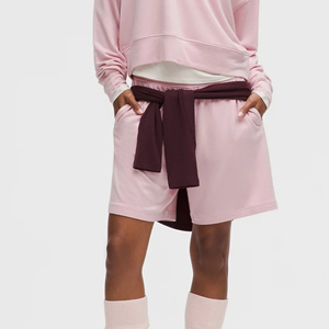 กางเกงขาสั้นผ้าฝ้าย100% สำหรับผู้หญิงกางเกงขาสั้นใส่สบายสีล้วนพิมพ์โลโก้ DTF - Product Image 3