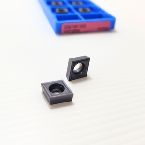 Inserto de torneado Cermet de alta calidad CCGT 09T302 PV7025 Forma de diamante de grado Origen japonés - Product Image 1