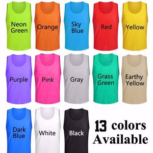 Baberos de entrenamiento reversibles con costuras reforzadas para una mayor durabilidad y longevidad Baberos de entrenamiento reversibles - Product Image 6