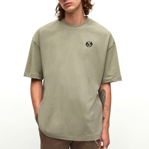 Camiseta de peso pesado de la mejor calidad Camiseta vintage con diseño de cuello redondo de algodón para hombre - Product Image 1