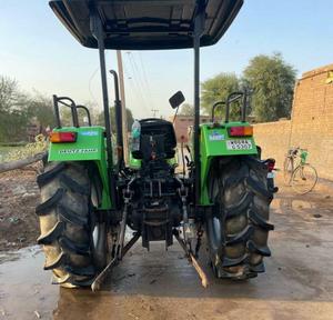 Deutz-fahr agrolux 50พร้อมห้องโดยสารที่สะดวกสบายและเพิ่มการระบายความร้อนของเครื่องยนต์เพื่อการใช้งานภาคสนามเป็นเวลานาน - Product Image 6