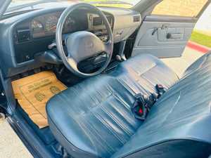 รถกระบะโตโยต้ามือสอง ปี 1992 พวงมาลัยซ้าย - Product Image 2