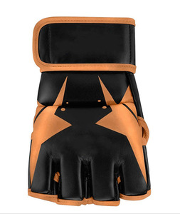 Gants MMA avec logo personnalisé pour l'haltérophilie et l'entraînement physique en cuir PU pour hommes et femmes Kick Boxing Training - Product Image 4