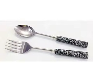 Cuchara de acero de la mejor calidad con mango de resina para servidor de diseño de tenedor con restaurantes de cocina para bodas y hogares - Product Image 4