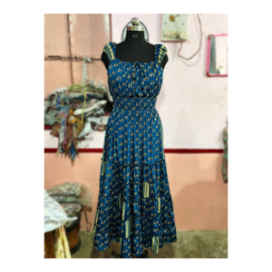 Boho Floral Maxi Dress pour les femmes tenue d'été légère idéale pour les voyages à la plage vacances et soirées en plein air décontractées - Product Image 1