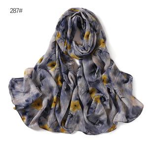 滑りにくいシフォンヒジャブサプライヤー花柄トルコエレガントスタイルFoulard Hijab De Turquie - Product Image 4