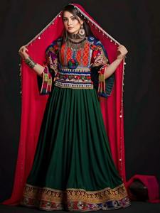 Exquisite Afghan Kuchi Choker <b>Necklace</b> With Vibrant Red Heart Shaped Stones Intricate Handcrafted Silver Filigree Metalwork - Product Image 2