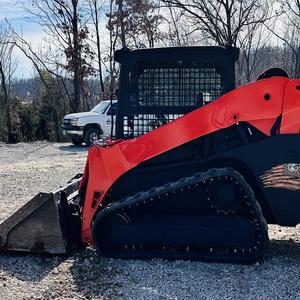 Chargeuse compacte Kubota de qualité supérieure à vendre avec livraison rapide Conception robuste et caractéristiques haut de gamme Moteur fiable - Product Image 6