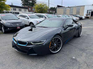 BMW I8 2015, Tracción en las Cuatro Ruedas, 2 Puertas, Coupé, Manual/Automático, Asientos de Cuero, Motor Turbo, Combustible Eléctrico, Neumáticos R16, Usado, Volante a la Izquierda, Cámara Trasera - Product Image 2