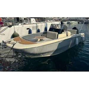 Bateau à moteur d'occasion Invictus FX240 Premium 2019 250 CV - Product Image 5