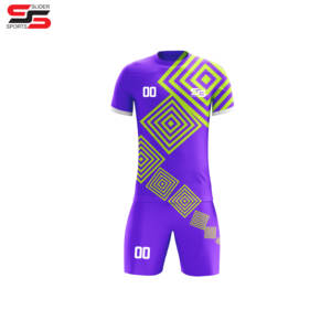 Maillot de football rétro respirant à séchage rapide de haute qualité 100% polyester maillot de football d'équipe de conception personnalisée - Product Image 1
