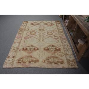 Authentic Vintage Turkish <b>Wool</b> Rug Beige <b>Brown</b> Patchwork Design 4ft 9in X 6ft 7in Medium Pile Latex Eco Friendly Traditional - Product Image 3