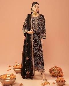 Lourd Faux Georgette Broderie Noir Couleur Pleine Longueur Occasion-porter Élégant Regal À La Mode Salwar Costume Avec Dentelle Travail Dupatta - Product Image 6
