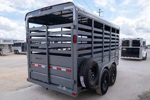Remorque à tracteur en acier pour le transport de bétail, transporteur de porcs/vaches/bovins/moutons, remorque à clôture pour bétail - Product Image 5