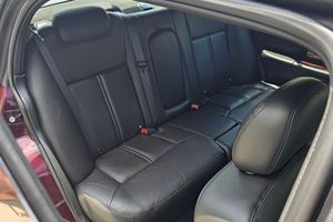 Offre exceptionnelle : Lincoln Town Car Signature L 2008, prêt à être expédié - Product Image 4