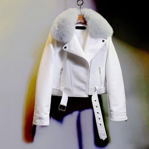 Veste à carreaux en flanelle doublée de laine d'hiver pour femmes uniques Veste à manches longues Manteau pull Veste de style moto - Product Image 6