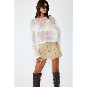 Pull en tricot doux avec détails texturés - Product Image 3