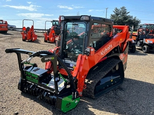 Chargeuse compacte sur chenilles haute performance Kubota SVL75-3, Broyeur à tambour Diamond DC Pro 50 2025 à prix abordable - Product Image 2