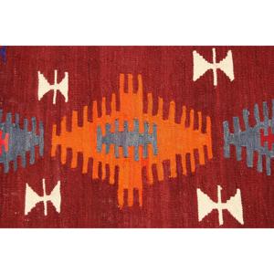 Tapis vintage 3,5 x 5,7 pieds, tapis turc en laine rouge patchwork - Product Image 5
