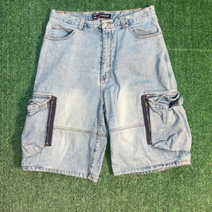 กางเกงขาสั้นคาร์โก้ผู้ชาย ผ้าแคนวาสลำลอง 100% ผ้าฝ้าย ความยาวระดับเข่า มีเชือกผูก ปักลายเรียบ - Product Image 2