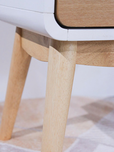 Mesita de Noche Moderna Ecológica y Duradera de MDF con Chapa de Fresno, Detalles Blancos de Madera de Caucho, Color Natural, Muebles de Dormitorio para Hotel y Apartamento - Product Image 3