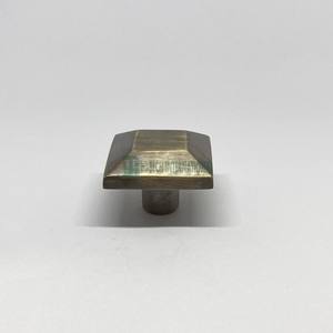 Poignées d'armoire de cuisine en laiton poignées de porte d'armoire en laiton moderne poignées de porte boutons tirer carré quincaillerie de chambre à coucher - Product Image 2