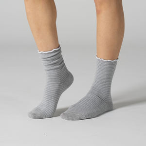 Calcetines de Algodón de Punto Transpirables para Mujer, Diseño Holgado con Rayas, Calcetines Coreanos para Uso Diario, Rayas B - Product Image 4