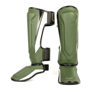 Espinilleras de Cuero para Niños/Jóvenes, Ligeras, Cómodas y Protectoras, con Cierre de Velcro para Fútbol, Kick Boxing y Muay Thai - Product Image 4