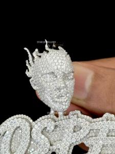 Colgante de Letra con Diamantes Cultivados en Laboratorio, Chapado en Oro de 10K, Estilo Hip Hop Cristiano Unisex, Corte Brillante Redondo - Product Image 6