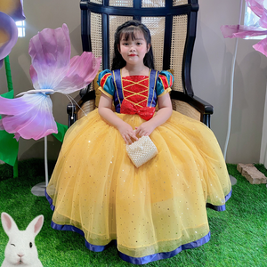 OEM ODM alta calidad bebé niñas Blancanieves vestido de princesa de gran tamaño diseño de dibujos animados para fiestas de otoño hecho Vietnam Nhung Nguyen - Product Image 3