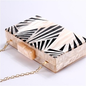 Unique Hand Made Resin Collection Clutch Purse Flower Decoration Baby Gold Color Resin Clutch Purse <b>Box</b> Clutch Bag - Product Image 4