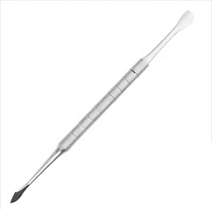 เครื่องมือดันหนังกำพร้าและขูดเล็บสแตนเลสอย่างดี แบบสองด้าน ขนาด 5.5 นิ้ว สำหรับทำเล็บมือและเล็บเท้า - Product Image 1