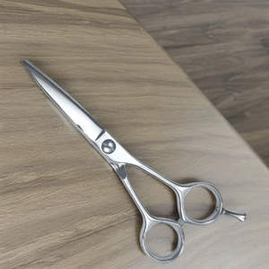 กรรไกรตัดผมทรงทันสมัยขนาด 4.75 นิ้ว VG10 ด้ามจับแบบออฟเซ็ต - Product Image 3